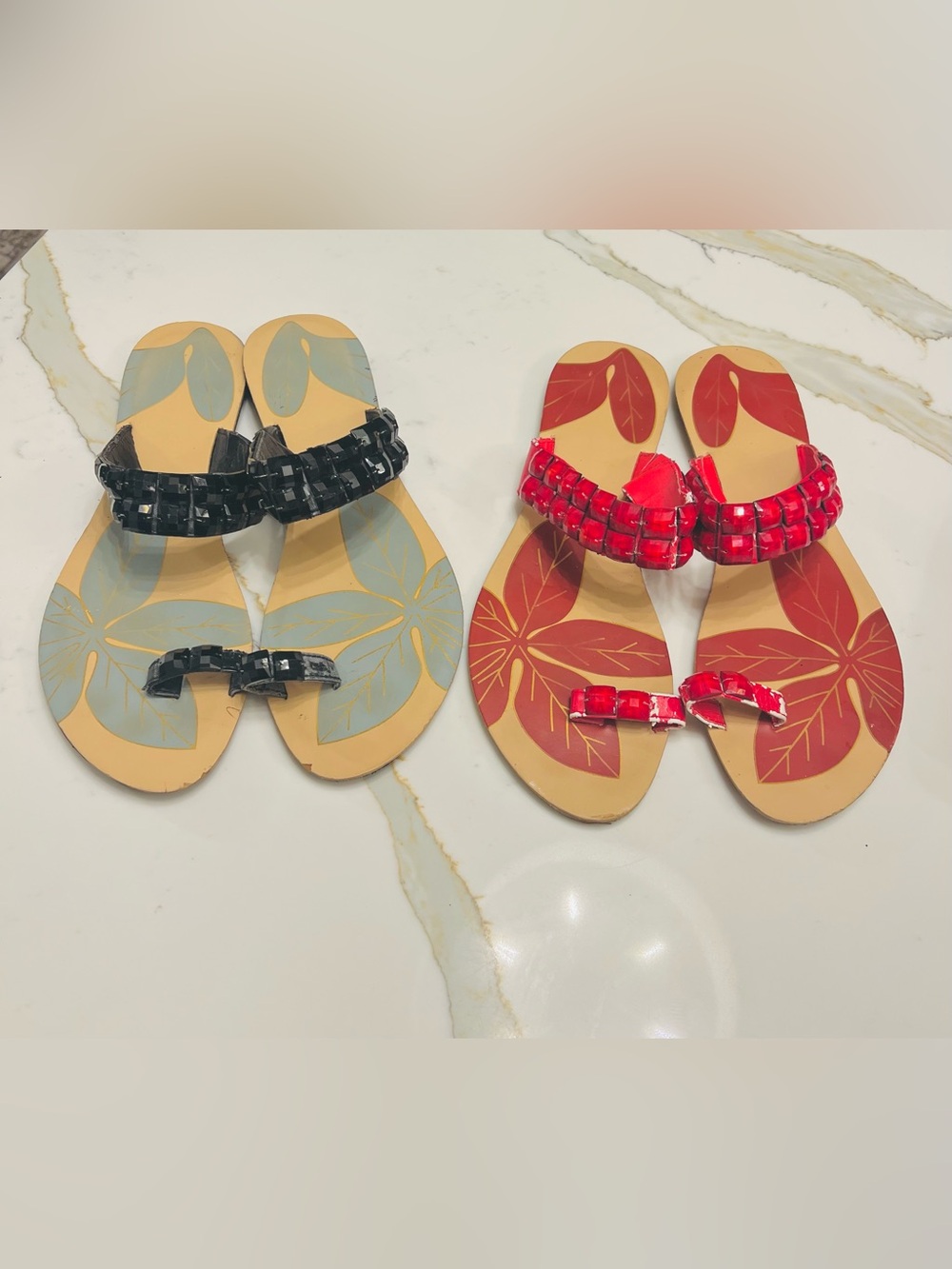 2 Pairs of Beaded Strap Floral Slide Sandals - Red & Black